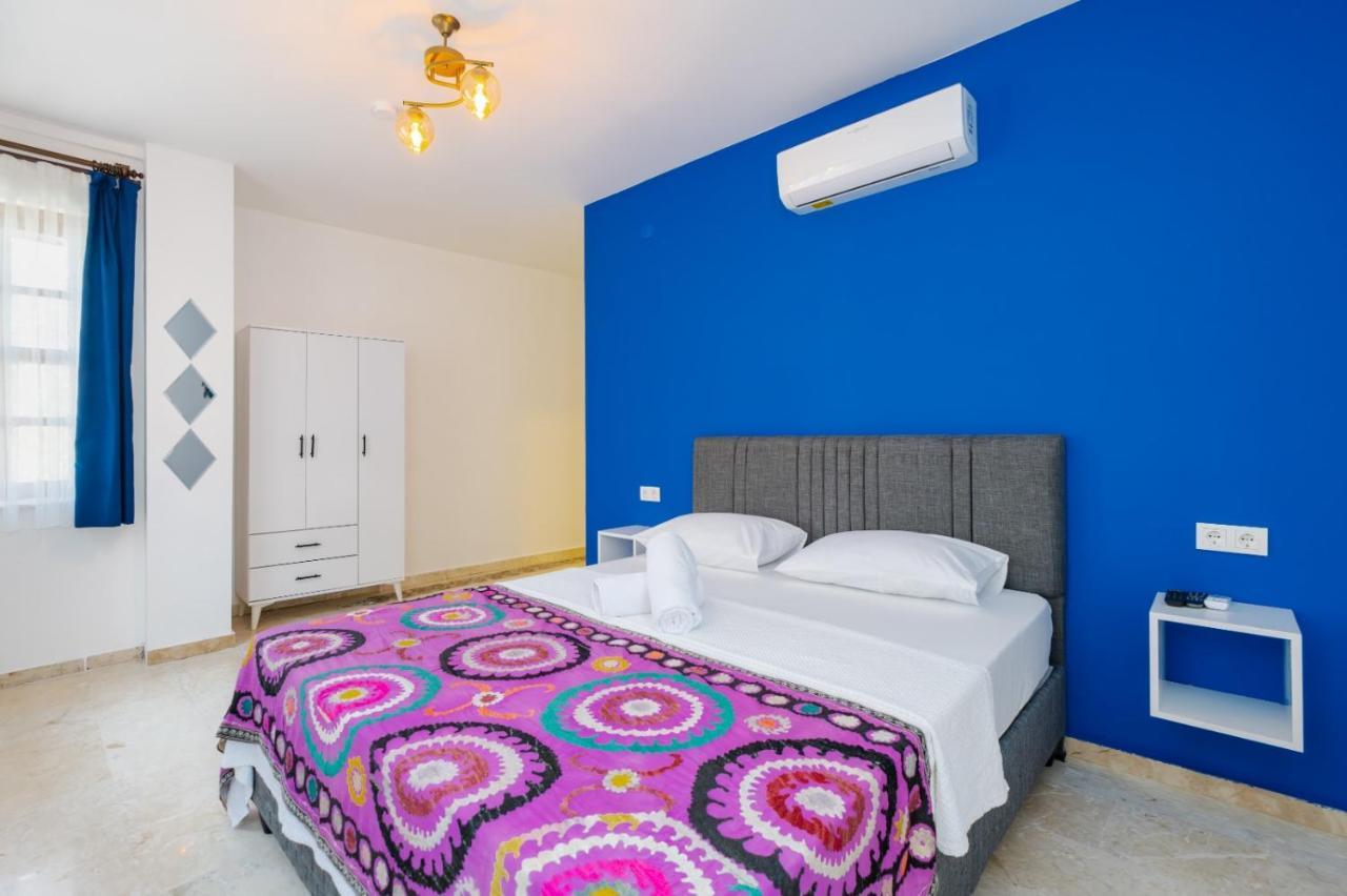 Mel Town Bed & Breakfast Antalya Bagian luar foto