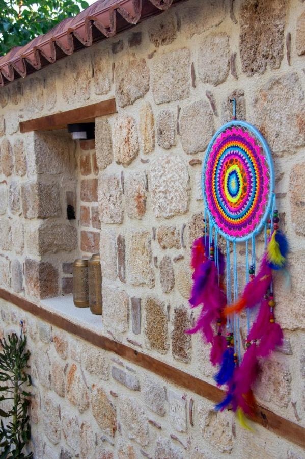 Mel Town Bed & Breakfast Antalya Bagian luar foto